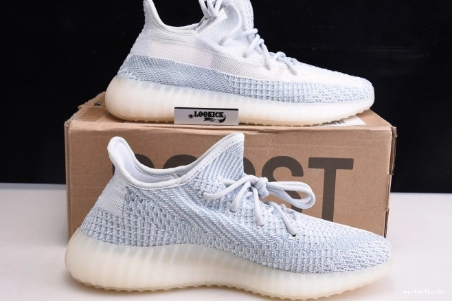 White Yeezy Cloud FW3043 350 Adidas V2 Boost 0710
